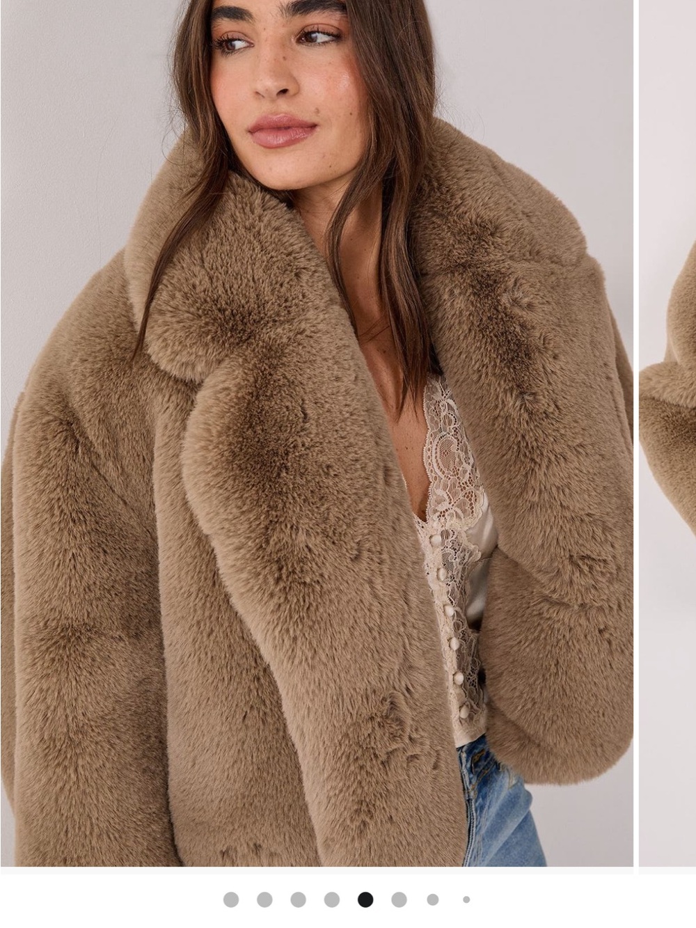 Nasty Gal Plush Teddy Cropped Jacket Faux Fur in Mink - Picture 2 of 7